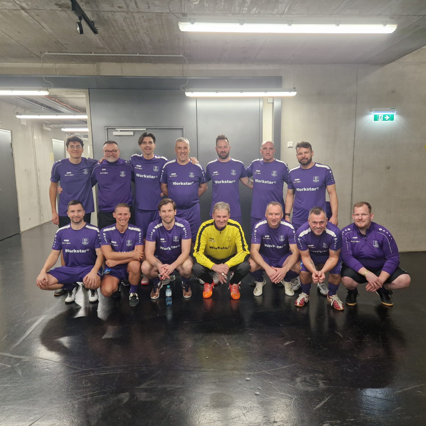 Team Foto - Legenden-Hallenturnier in Graz